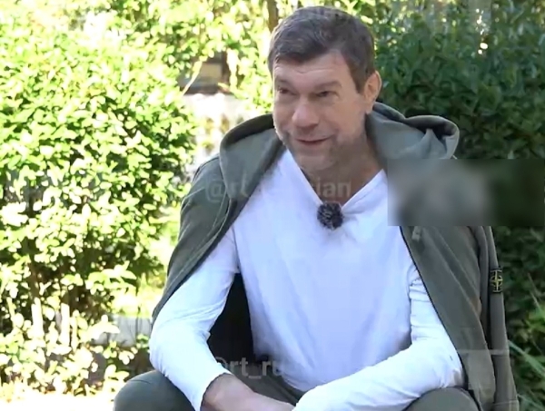 «Пускай террористы боятся»: Олег Царев дал первое интервью после покушения (ВИДЕО)