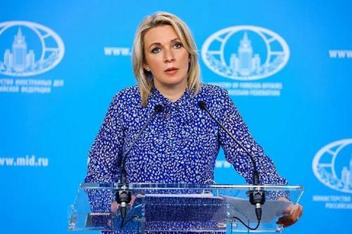 Захарова: слова украинских чиновников о репарациях не стоит принимать всерьез 