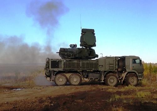 Минобороны: ПВО сбила 26 беспилотников ВСУ над Крымским полуостровом