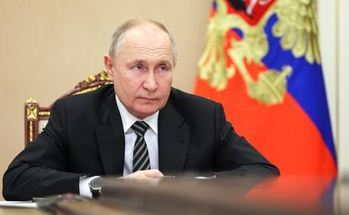 Путин: внешний долг России сократился примерно на треть