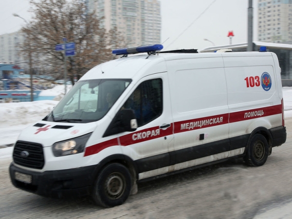 Очевидцы рассказали о взрыве при рытье траншеи на Зубовском бульваре