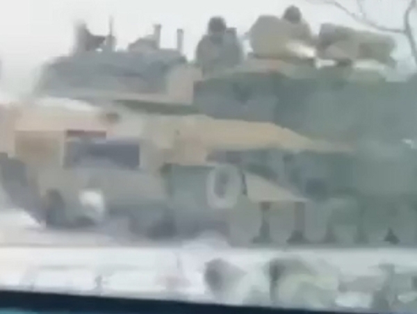 Украинские СМИ показали видео с прибытием танка M1 Abrams под Авдеевку (ВИДЕО)