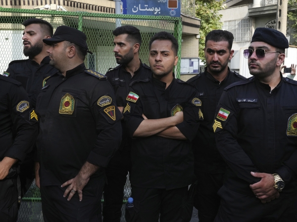Из-за семейной ссоры 30-летний иранец расстрелял 12 родственников из «Калашникова»