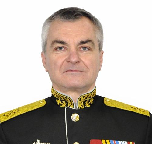 Песков не стал комментировать слухи об отставке командующего Черноморским флотом
