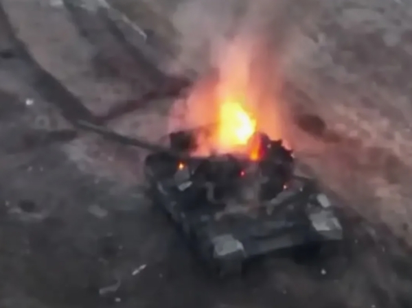 Хакеры опубликовали секретные документы об уничтожении танков Abrams в зоне СВО (ВИДЕО)