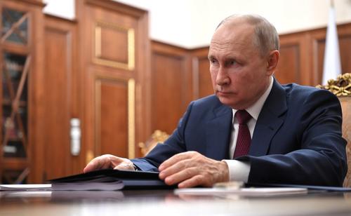 Путин заявил, что не знает о предложении Макрона об олимпийском перемирии 